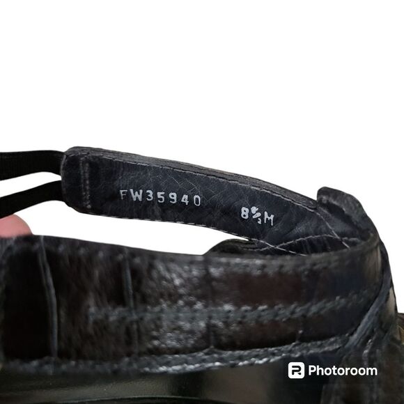 STUART WEITZMAN‎ BLACK SNAKE PRINT STUDDED LEATHER SANDALS HEELS sz 8.5 - Picture 7 of 8